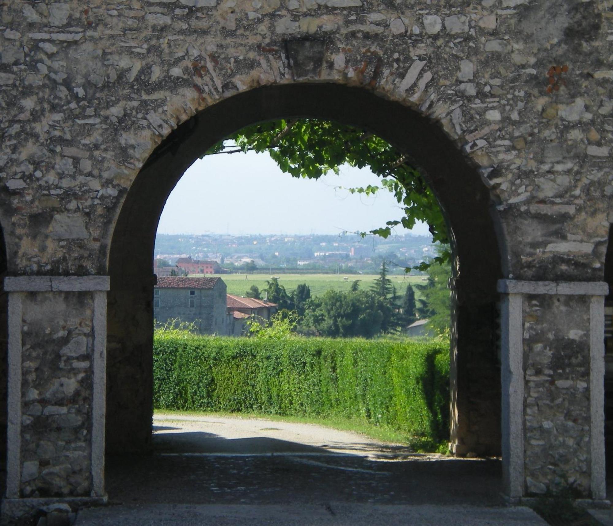 La Foresteria Serego Alighieri SantʼAmbrogio di Valpolicella Exteriör bild