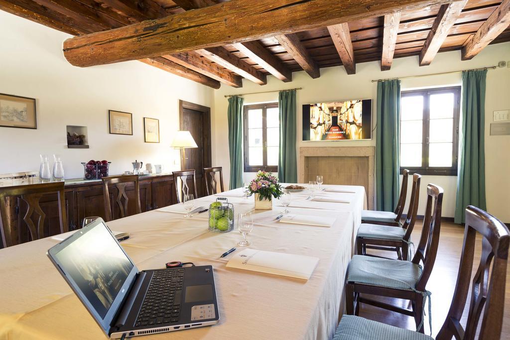 La Foresteria Serego Alighieri SantʼAmbrogio di Valpolicella Exteriör bild